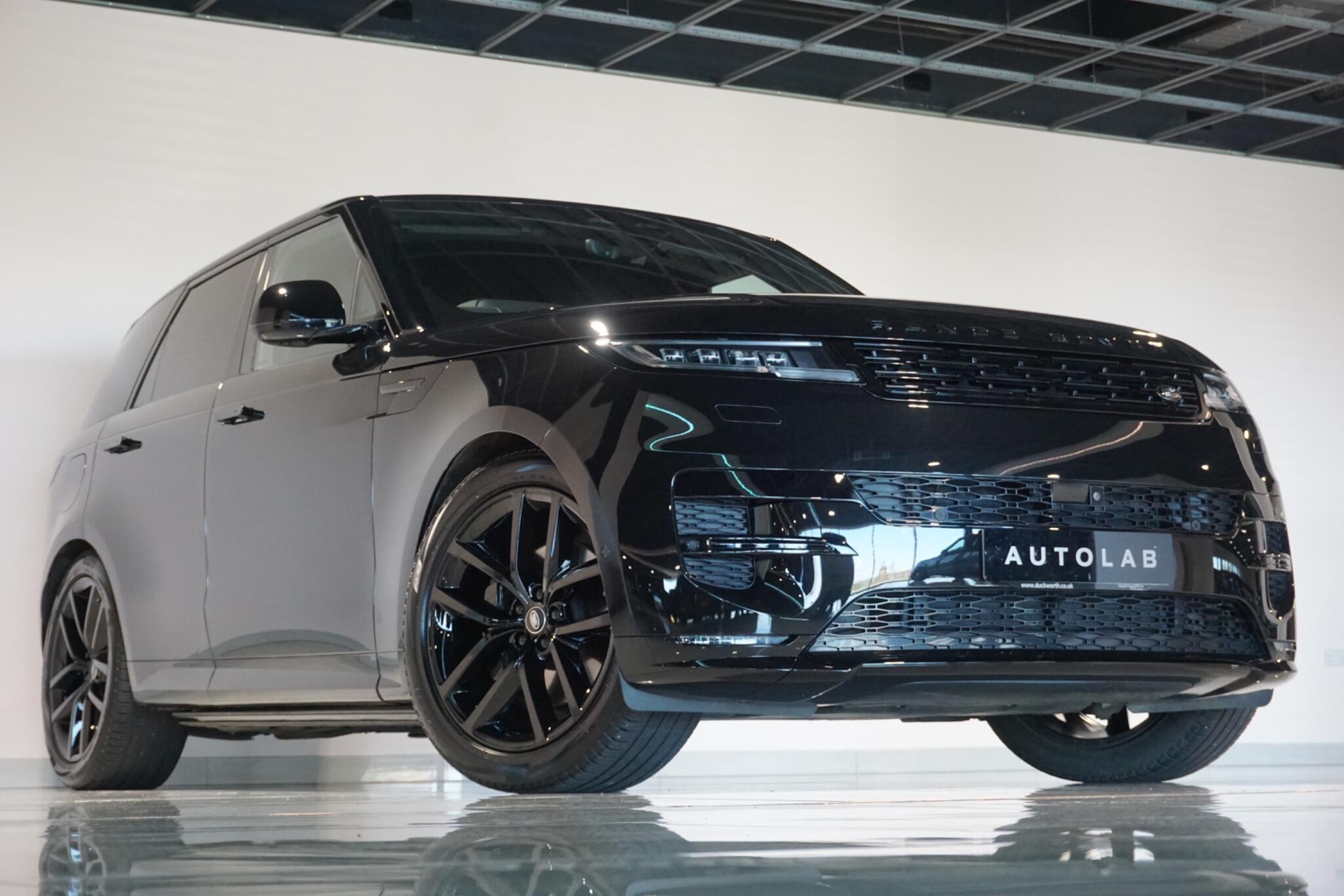 Land Rover Range Rover Sport 3.0 D300 MHEV Dynamic SE SUV 5dr Diesel Auto 4WD Euro 6 (s/s) (300 ps)